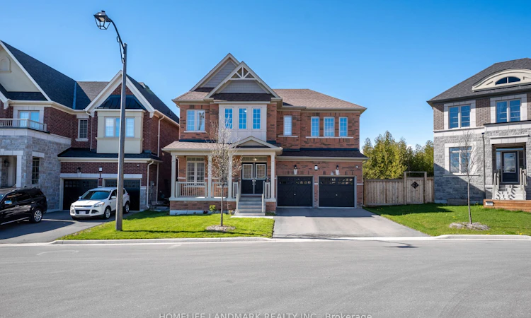 166 Petal Avenue