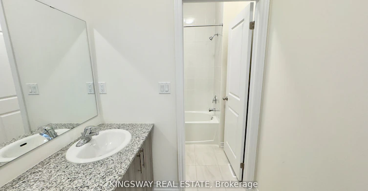 16 Blick Crescent, Aurora, ON, L4G 4A7 - 17
