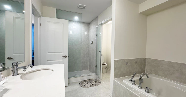 7 Crofting Crescent, Markham, ON, L6E 0V9 - 36