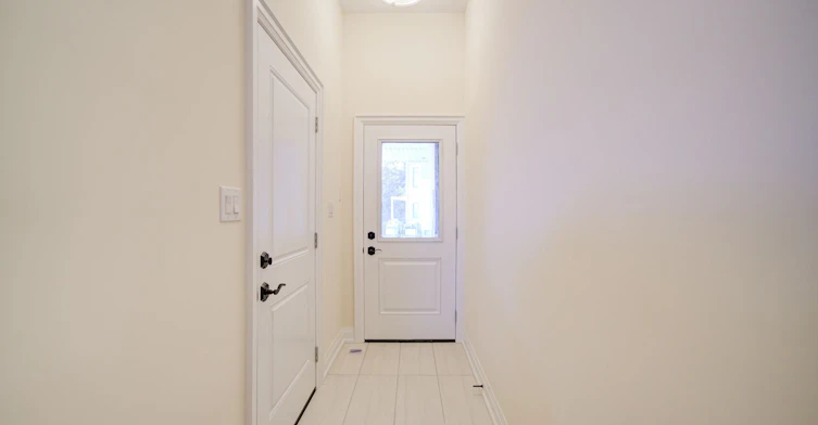 4285 Major Mackenzie Drive E, Markham, ON, L6C 3L5 - 3