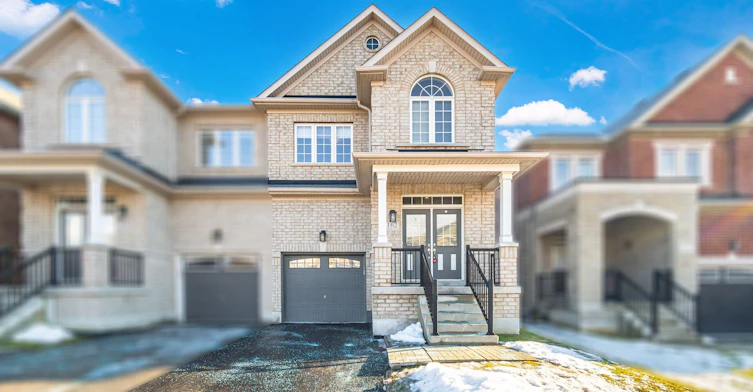 162 Gentile Circle, Vaughan, ON, L4H 1G4 - 3