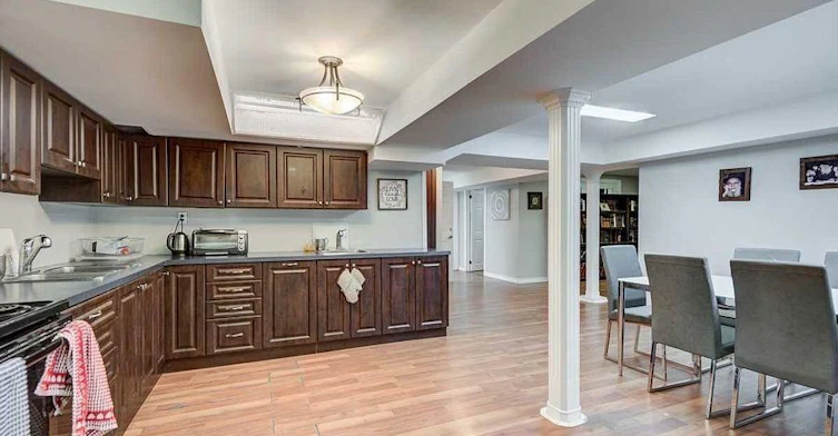 98 York Hill Boulevard, Vaughan, ON, L4J 2P6 - 2