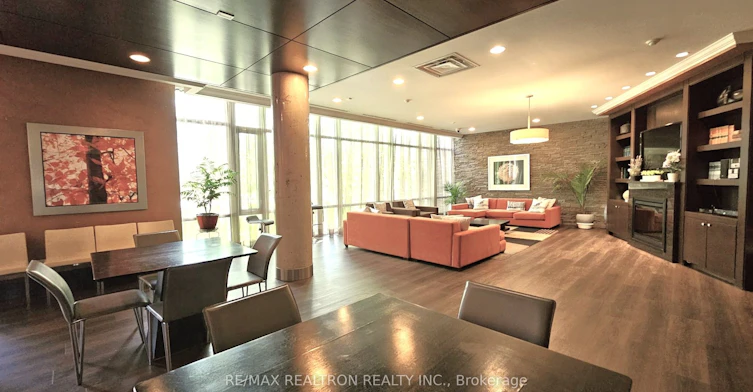 604-39 Upper Duke Crescent, Markham, ON, L6G 0B8 - 16