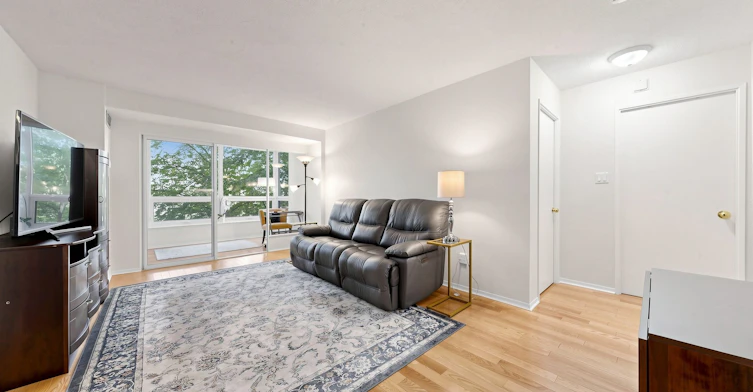 307-326 Major Mackenzie Drive, Richmond Hill, ON, L4C 8T4 - 13