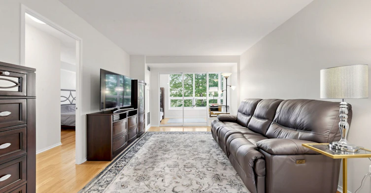 307-326 Major Mackenzie Drive, Richmond Hill, ON, L4C 8T4 - 12