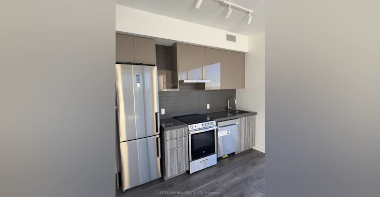 820-6 Flavelle Trail, Vaughan, ON, L4L 0M8 - 2