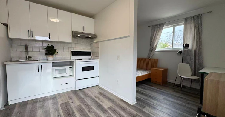 2-16 Cartier Crescent, Richmond Hill, ON, L4C 2N1 - 4