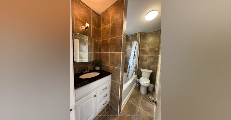 2-16 Cartier Crescent, Richmond Hill, ON, L4C 2N1 - 7