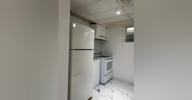 Basement-39 Starlight Crescent, Richmond Hill, ON, L4C 4X3 - 11