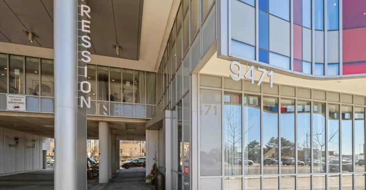 230-9471 Yonge Street, Richmond Hill, ON, L4C 1V4 - 3