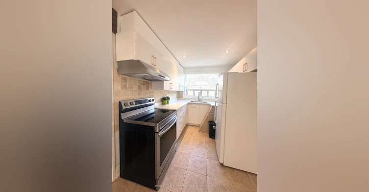 Main-387 Paliser Crescent N, Richmond Hill, ON, L4C 1R5 - 6