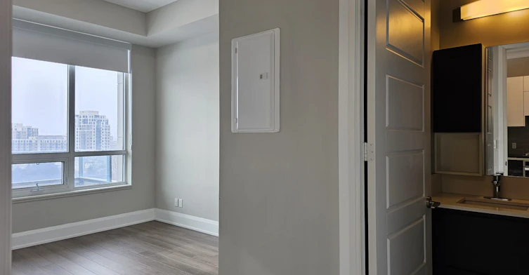 907-15 Water Walk Drive, Markham, ON, L6G 0G2 - 8