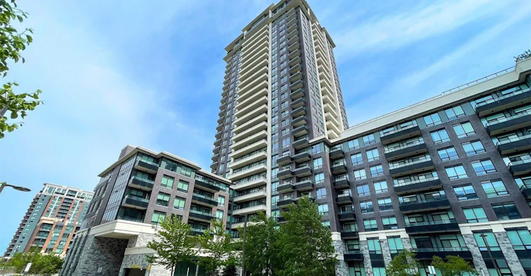 907-15 Water Walk Drive, Markham, ON, L6G 0G2