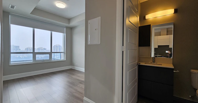 907-15 Water Walk Drive, Markham, ON, L6G 0G2 - 2