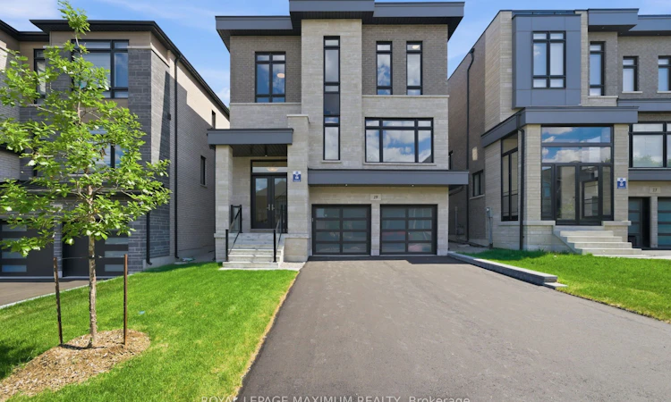 19 Donsgrove Court