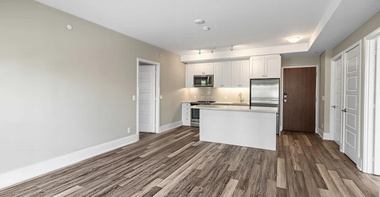B209-271 Sea Ray Avenue, Innisfil, ON, L9S 0J4 - 25