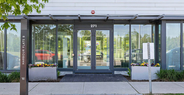 B209-271 Sea Ray Avenue, Innisfil, ON, L9S 0J4 - 2