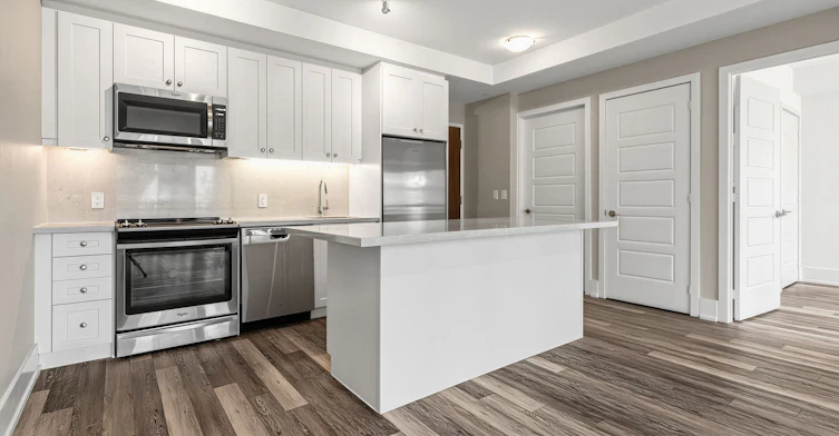 B209-271 Sea Ray Avenue, Innisfil, ON, L9S 0J4 - 7