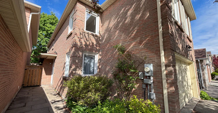 98 Mcmorran Crescent, Vaughan, ON, L4J 2Y2 - 2