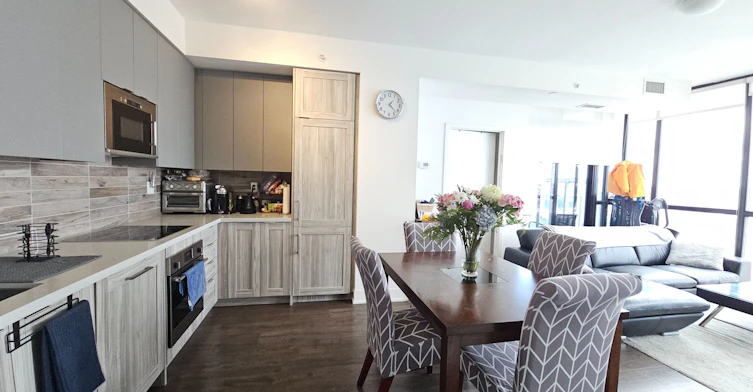 1307-2908 Highway 7 Road, Vaughan, ON, L4K 0K5 - 2
