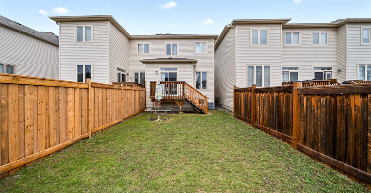 23 Greenwood Drive, Essa, ON, L3W 0N5 - 36
