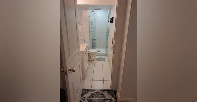 17 Waldron Crescent, Richmond Hill, ON, L4E 4A3 - 7