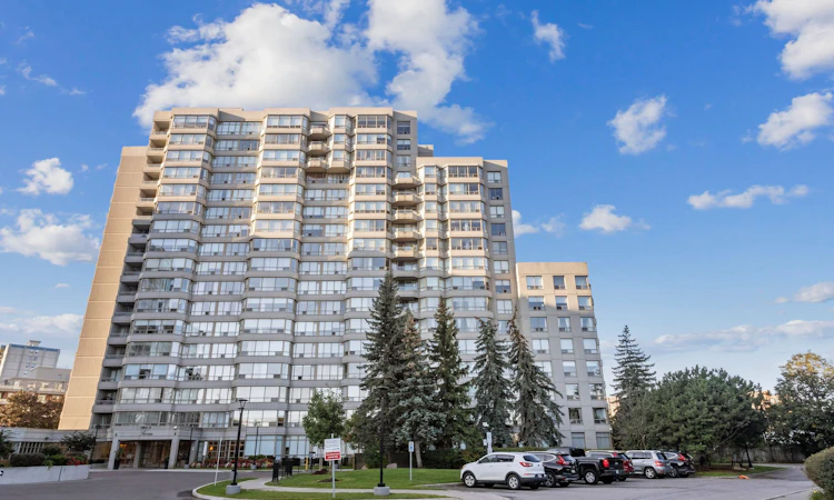 604-7 Townsgate Drive