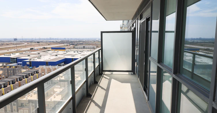 1507-38 Honeycrisp Crescent, Vaughan, ON, L4K 0M8 - 13