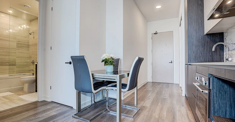 612-28 Interchange Way, Vaughan, ON, L4K 0P8 - 15