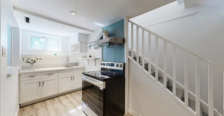 Basement-11 Uplands Avenue, Vaughan, ON, L4J 1J8 - 11