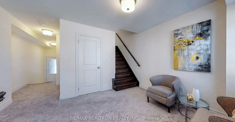 69 New Yorkton Avenue, Markham, ON, L6C 0Y5 - 4