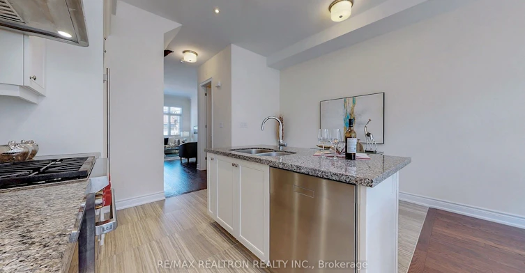 69 New Yorkton Avenue, Markham, ON, L6C 0Y5 - 10