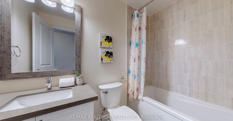69 New Yorkton Avenue, Markham, ON, L6C 0Y5 - 17