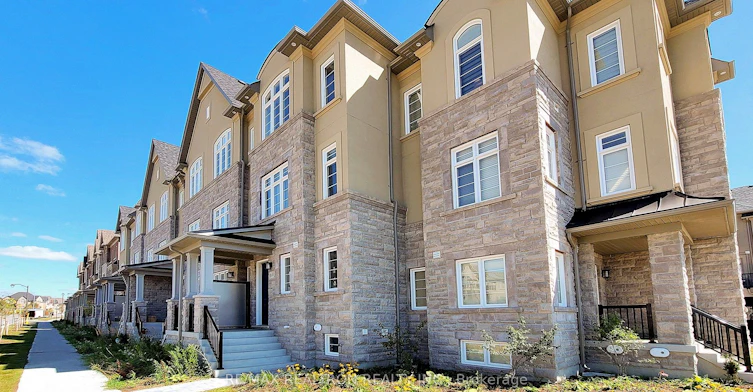 69 New Yorkton Avenue, Markham, ON, L6C 0Y5