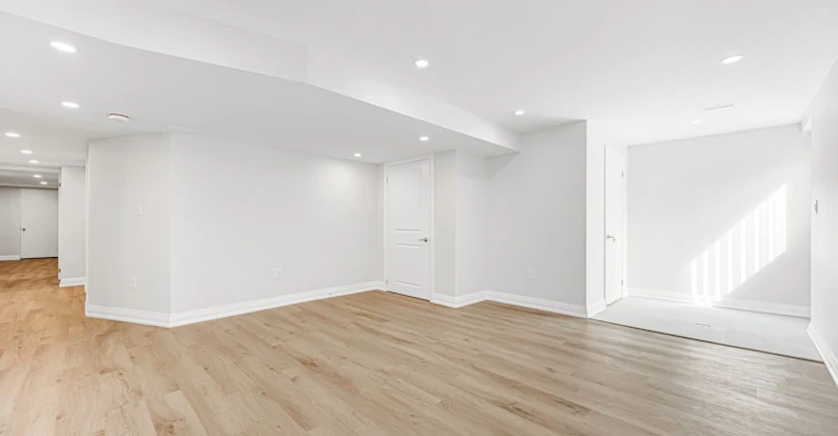80 Weslock Crescent, Aurora, ON, L4G 7Z4 - 9