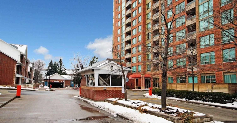 1103-850 Steeles Avenue W, Vaughan, ON, L4J 8E7 - 2