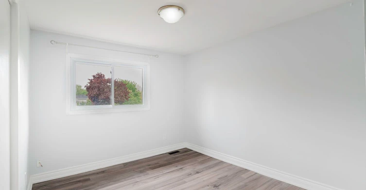 307 Towercrest Drive, Newmarket, ON, L3Y 1C1 - 24