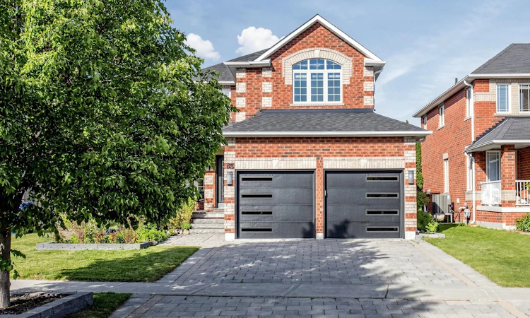 63 Kerfoot Crescent