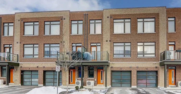 17 Tauton Street, Vaughan, ON, L4L 0M2