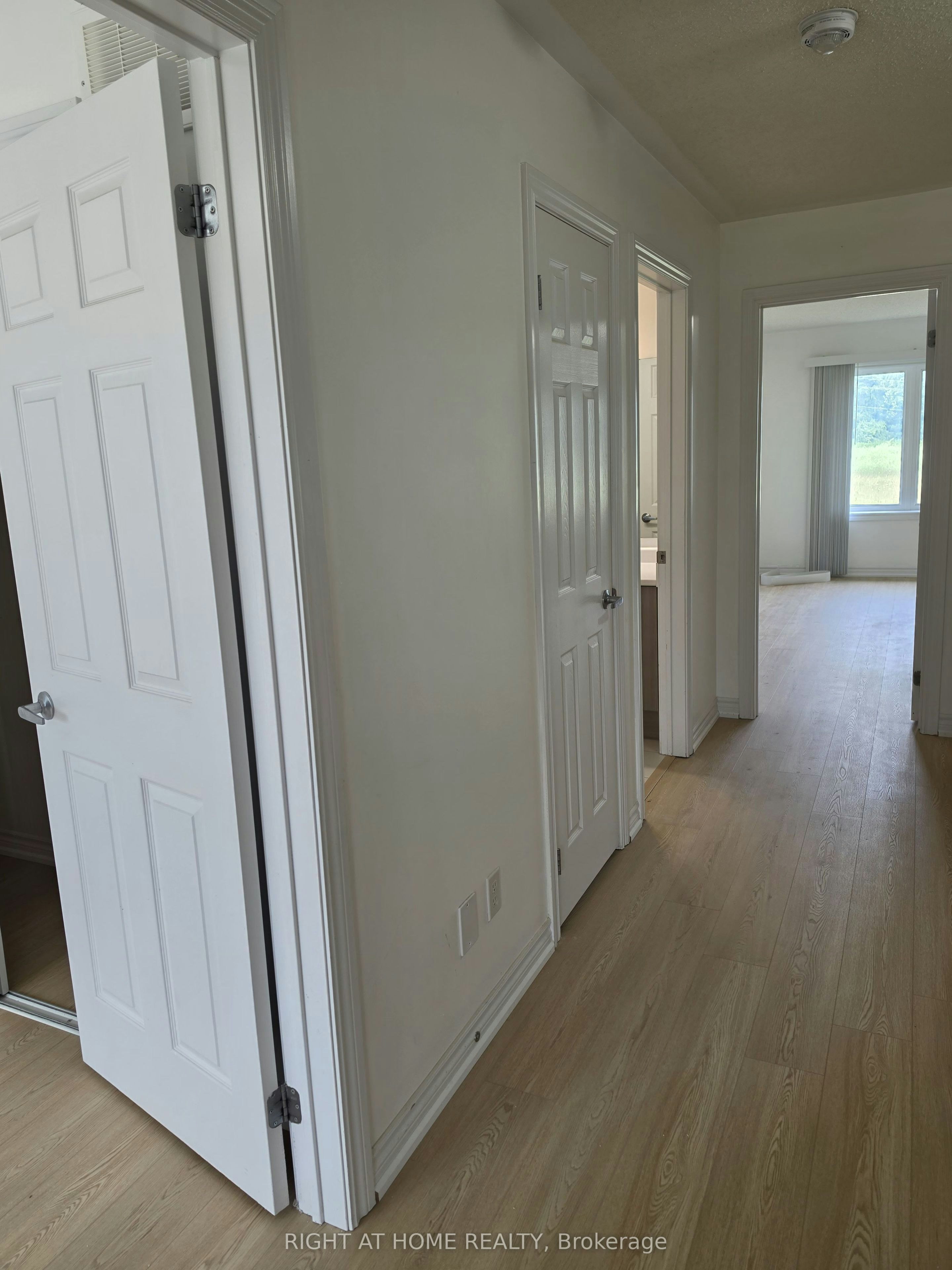 4 Blackpool Lane, East Gwillimbury, ON, L9N 0R7 - 13