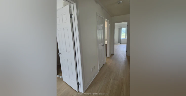 4 Blackpool Lane, East Gwillimbury, ON, L9N 0R7 - 13