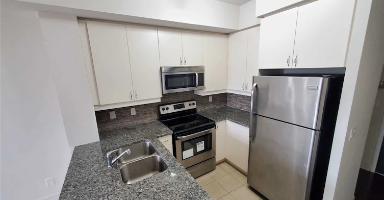 302-8130 Birchmount Road, Markham, ON, L6G 0E4 - 12