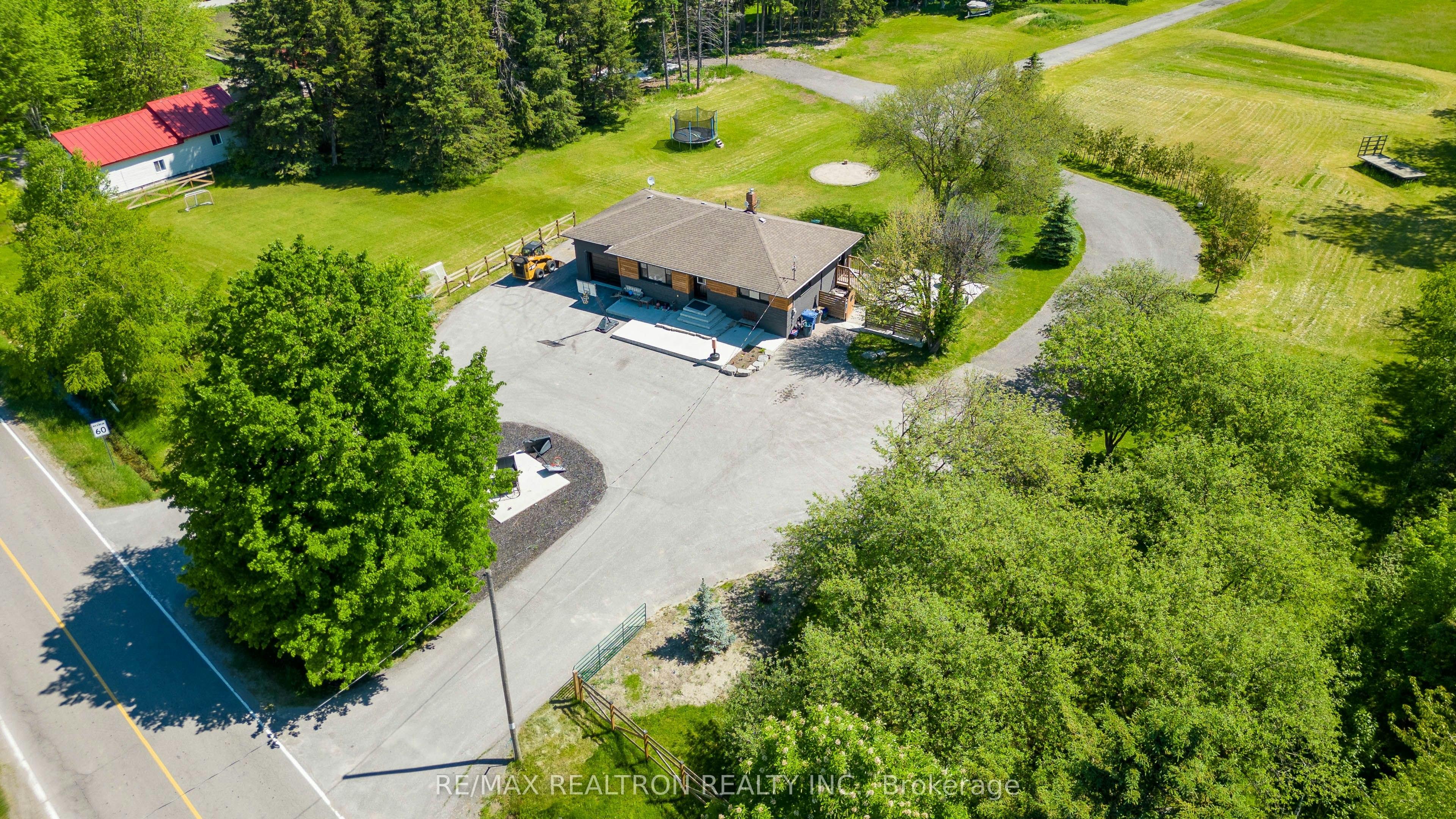 18367 Keele Street, King, ON, L7B 0G5