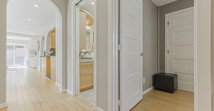 31 Mitchell Avenue, Whitchurch-Stouffville, ON, L4A 7X3 - 10