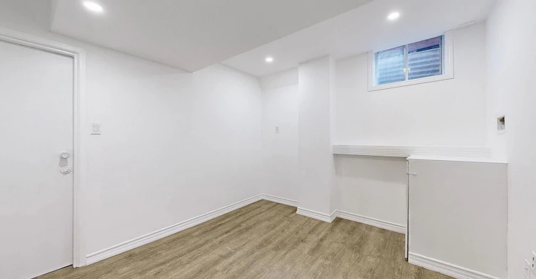 Basement-58 London Road, Newmarket, ON, L3Y 6A2 - 7