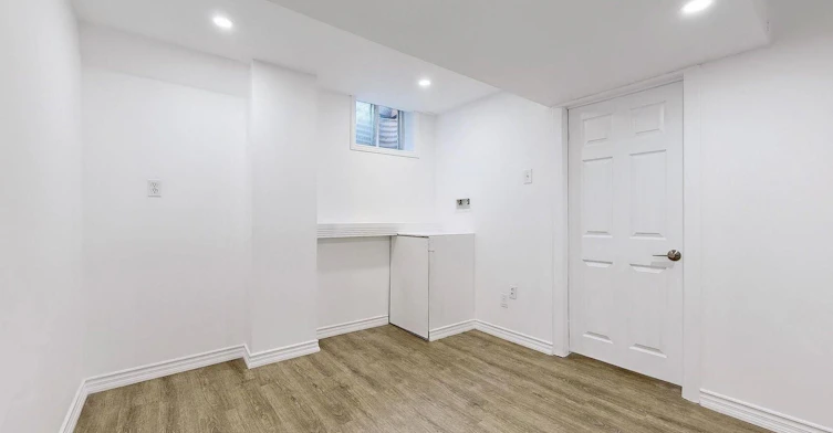 Basement-58 London Road, Newmarket, ON, L3Y 6A2 - 11