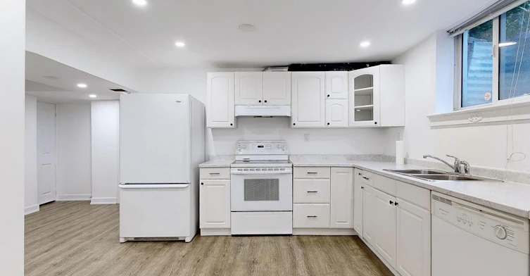 Basement-58 London Road, Newmarket, ON, L3Y 6A2 - 2