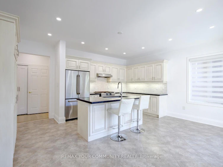 16 Muret Crescent, Vaughan, ON, L6A 4S4 - 18