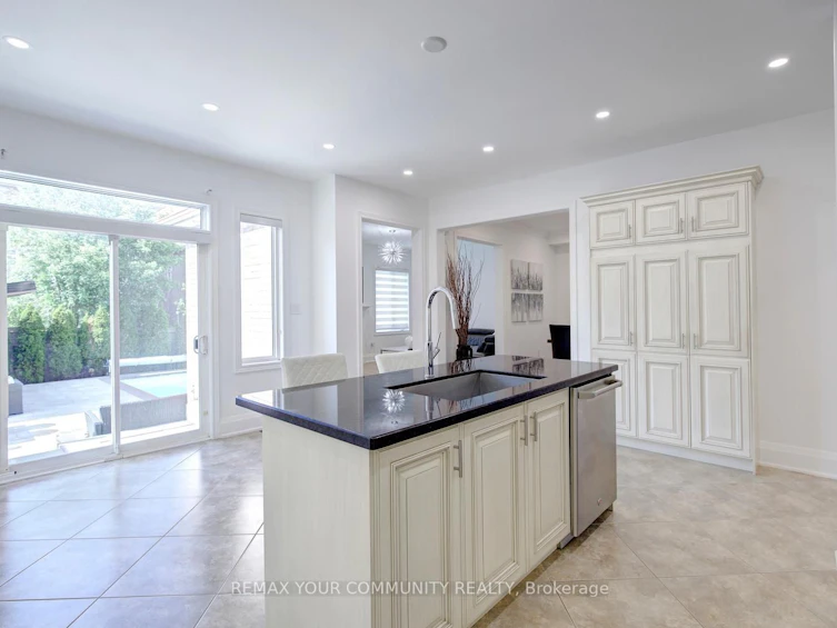 16 Muret Crescent, Vaughan, ON, L6A 4S4 - 13