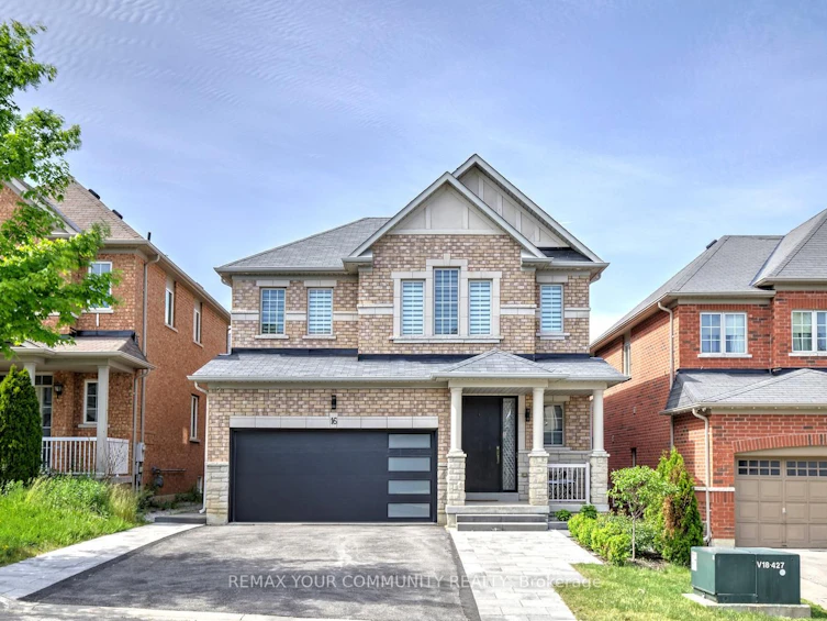 16 Muret Crescent, Vaughan, ON, L6A 4S4 - 2